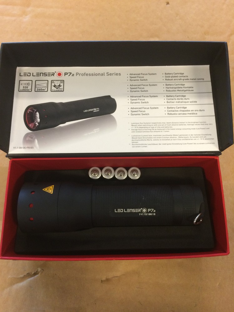 LED LENSER.JPG